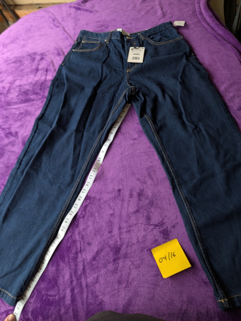 Bershka men's Skinny Jeans in Dark Blue Denim